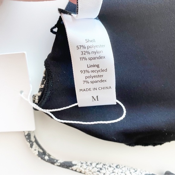 ANDIE SWIM Snakeskin Triangle Bikini Top NWT - Picture 4 of 6